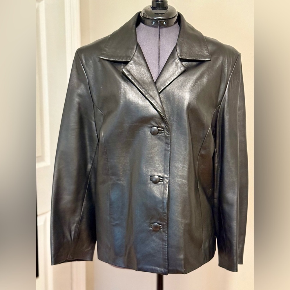 Gently Worn M&R Moda in Pelle Firenze Black Leather Women's Jacket